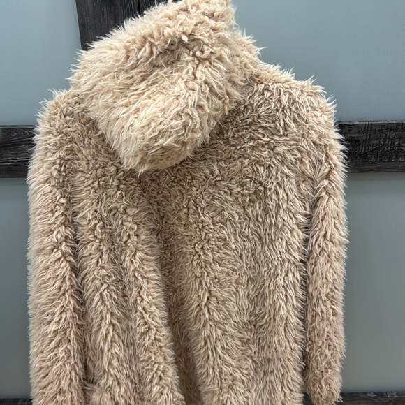 Fuzzy Jacket - Picture 2 of 3